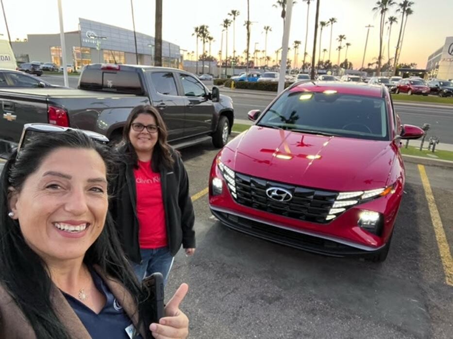 Images Tustin Hyundai