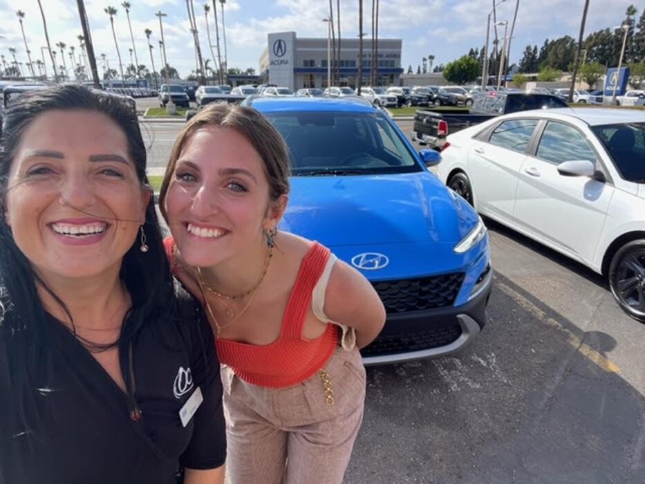 Images Tustin Hyundai