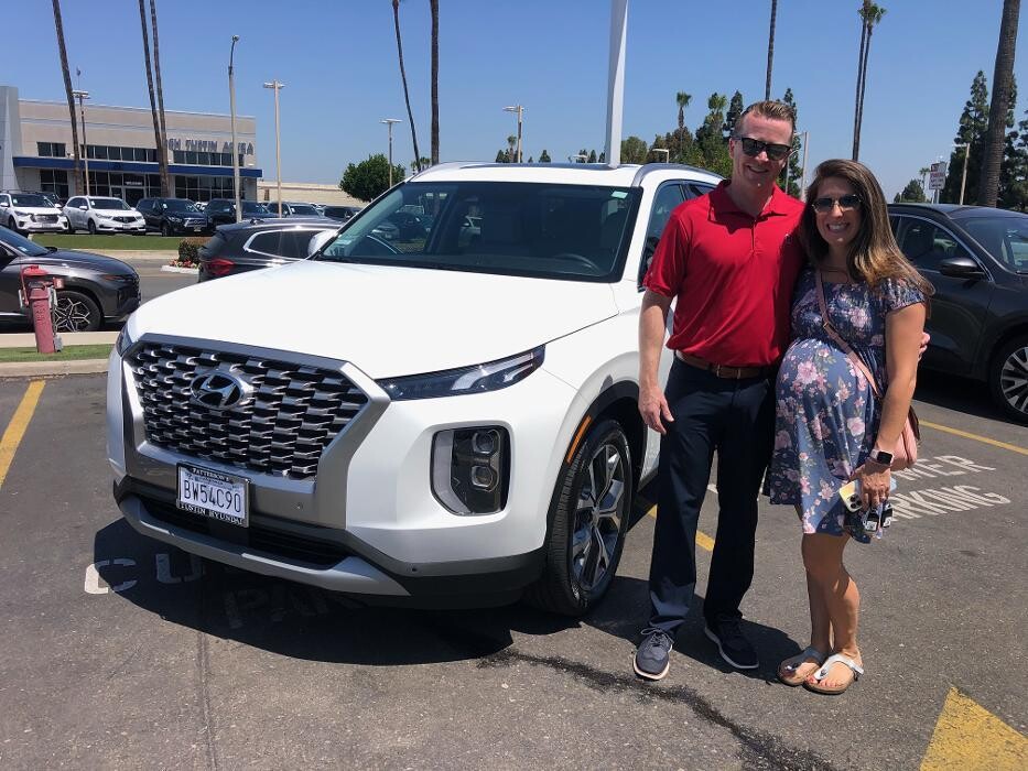 Images Tustin Hyundai