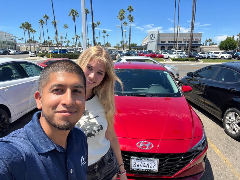 Images Tustin Hyundai