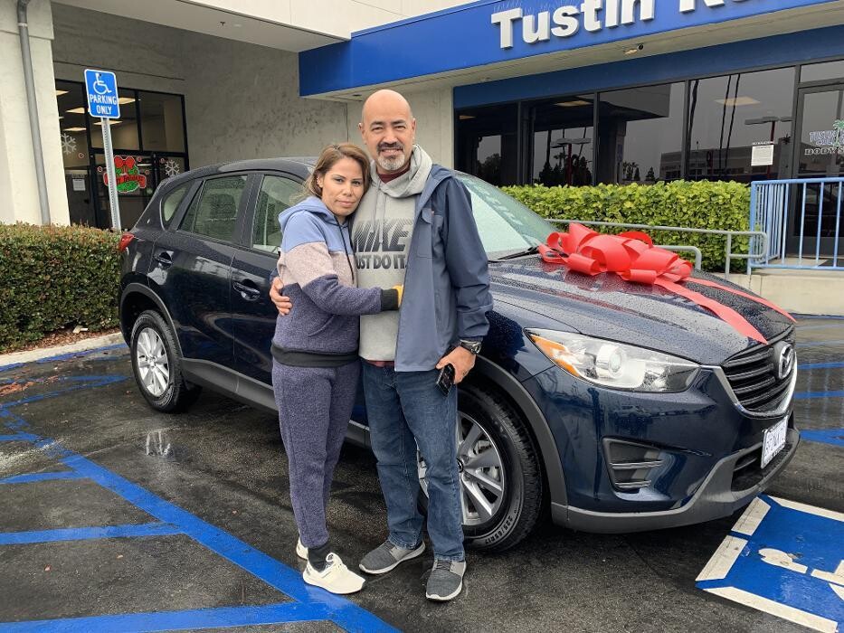 Images Tustin Hyundai