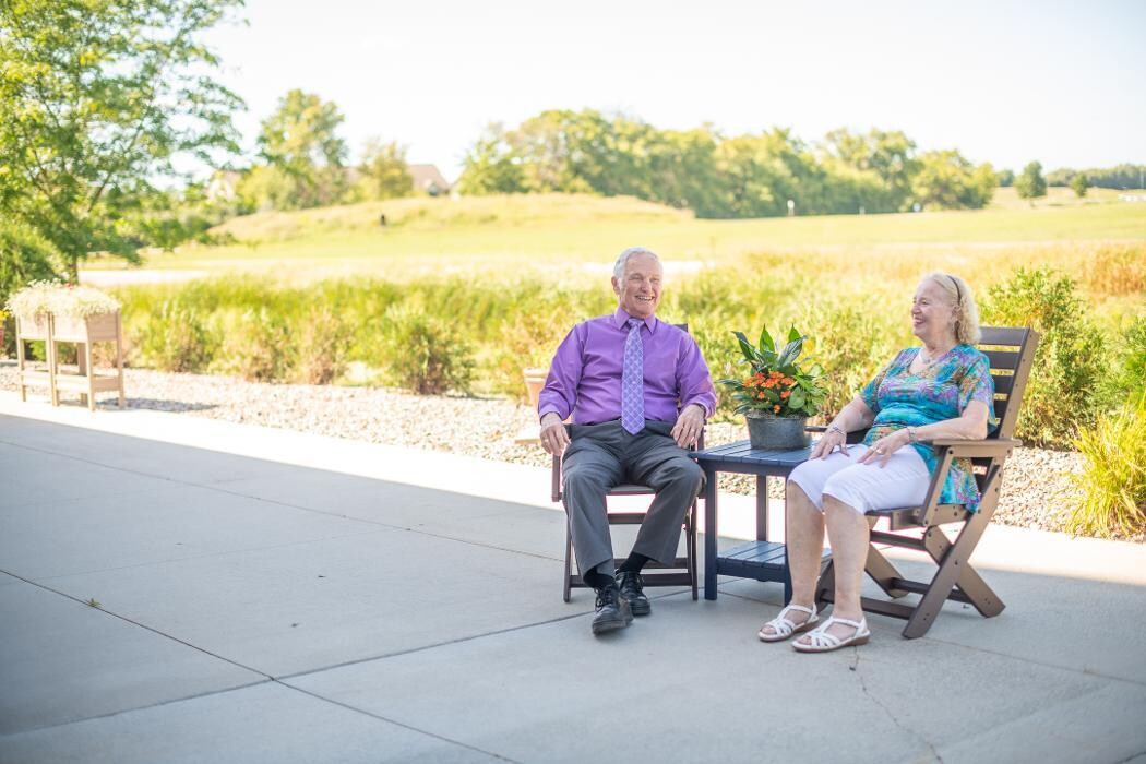 Images Shorewood Senior Campus