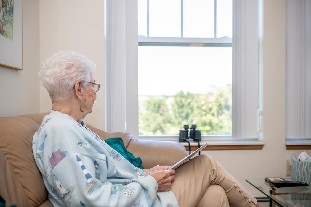 Images Shorewood Senior Campus