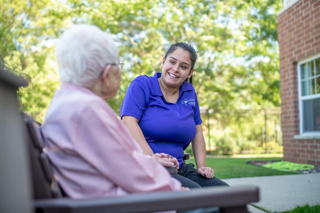 Images Shorewood Senior Campus