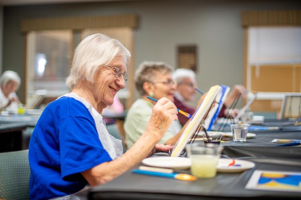 Images Shorewood Senior Campus