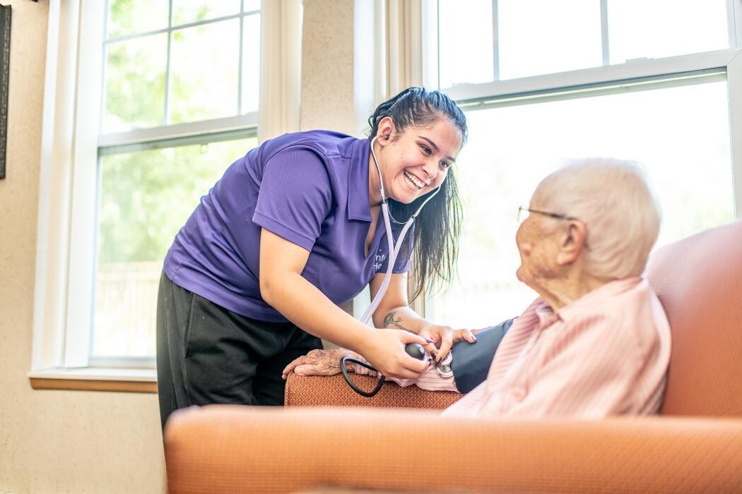 Images Shorewood Senior Campus