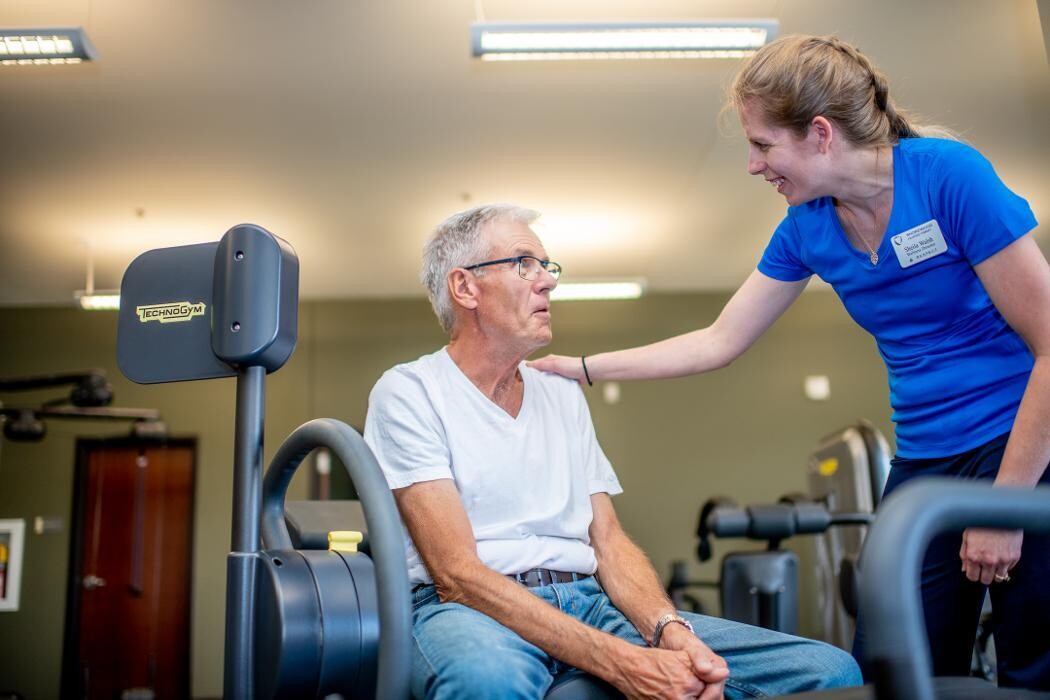 Images Shorewood Senior Campus