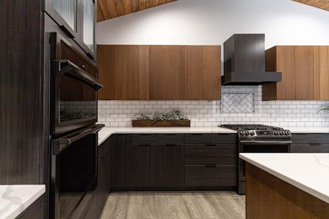 Images E-Town Kitchens & Baths Inc