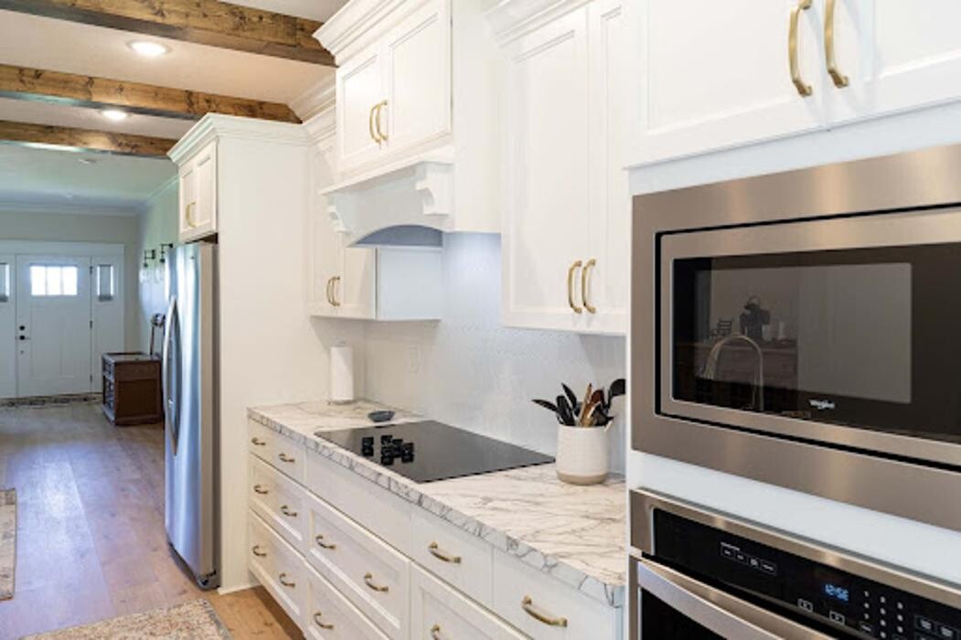 Images E-Town Kitchens & Baths Inc