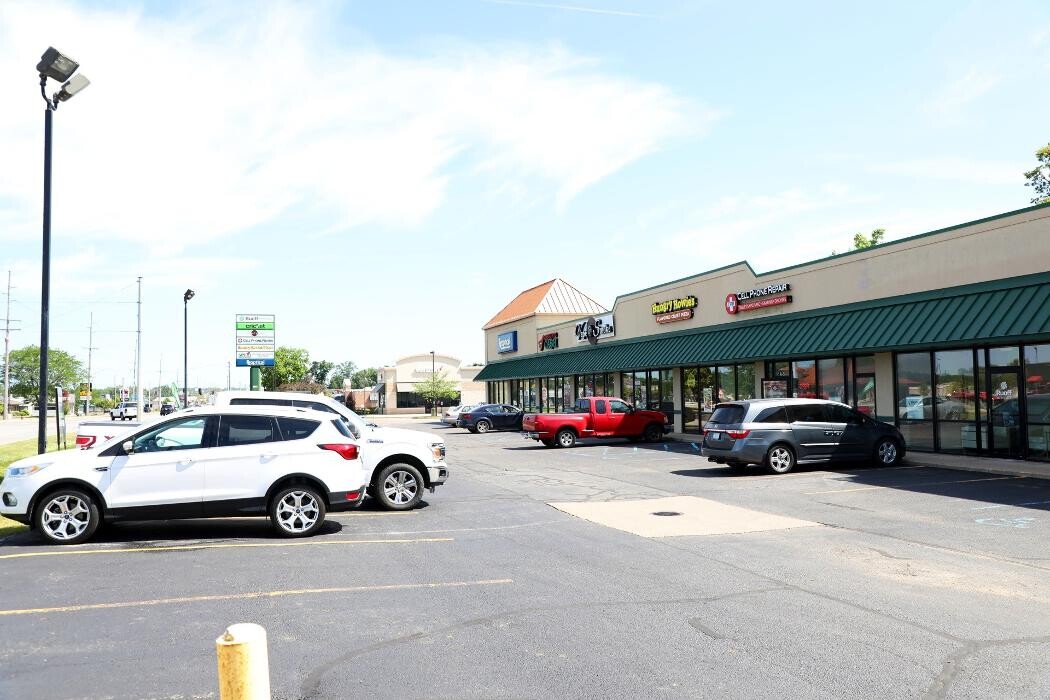 Images Hungry Howie's Pizza