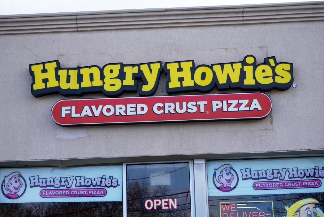 Images Hungry Howie's Pizza