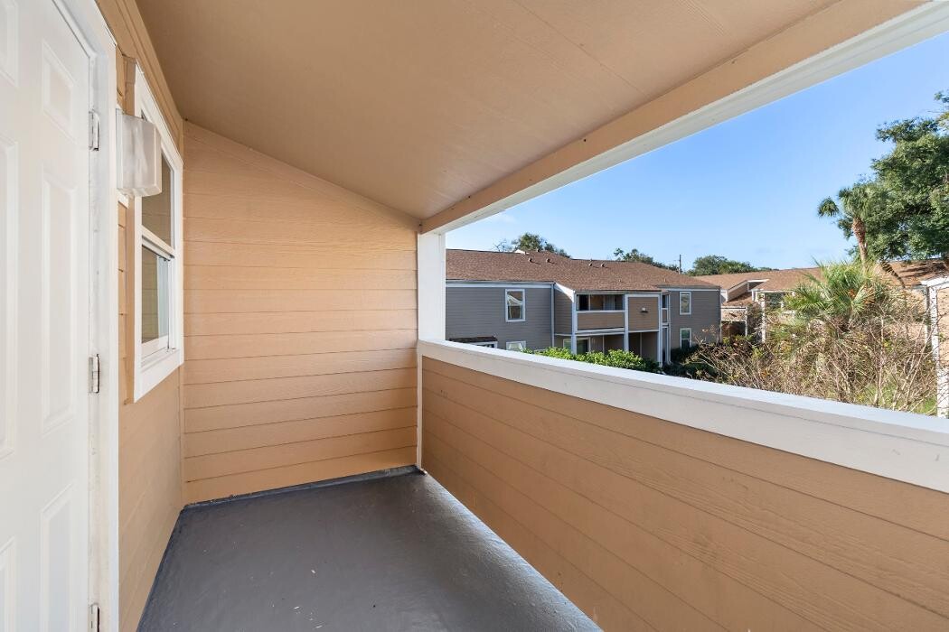 Images Woodlake Villas