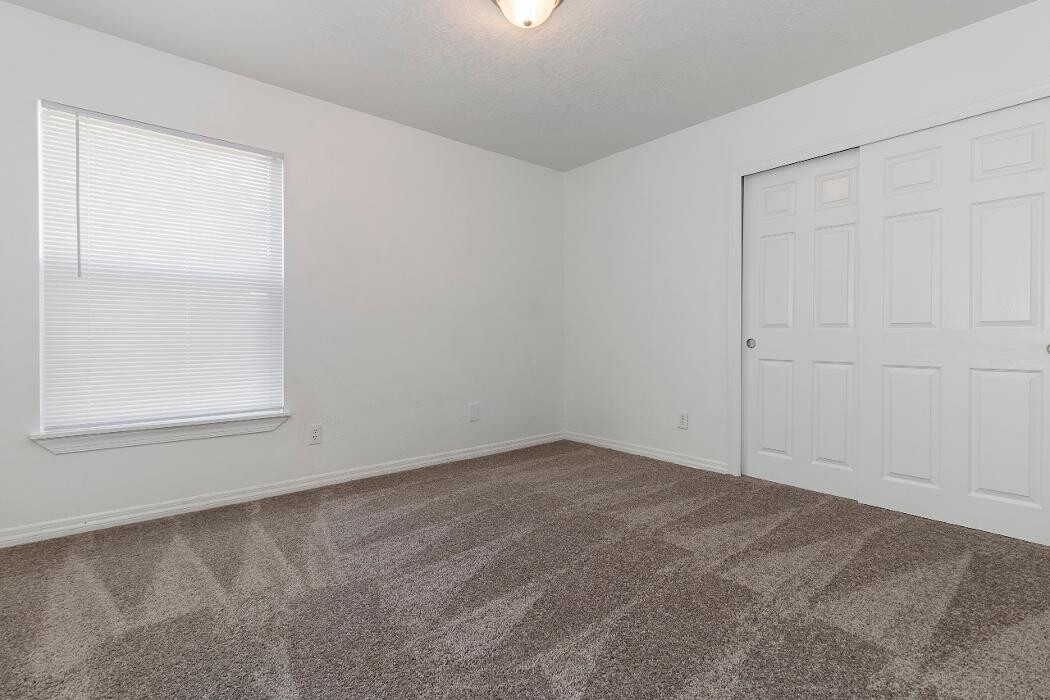 Images Woodlake Villas