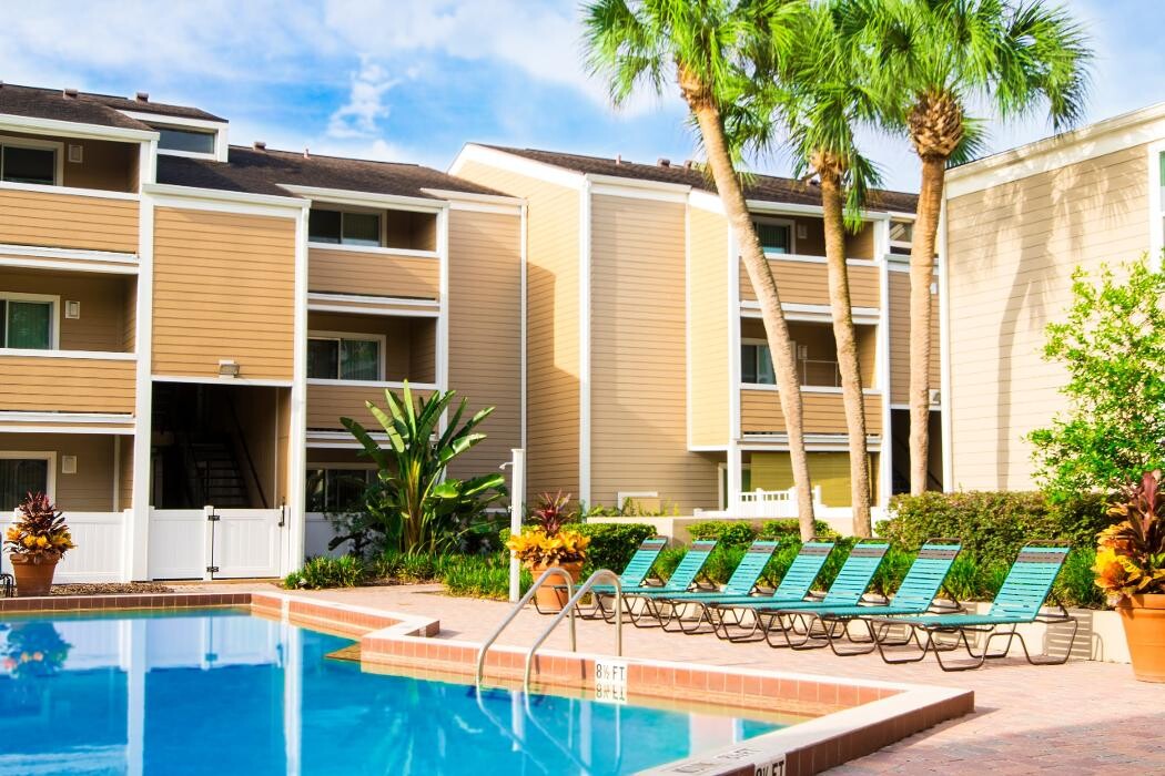 Images Woodlake Villas