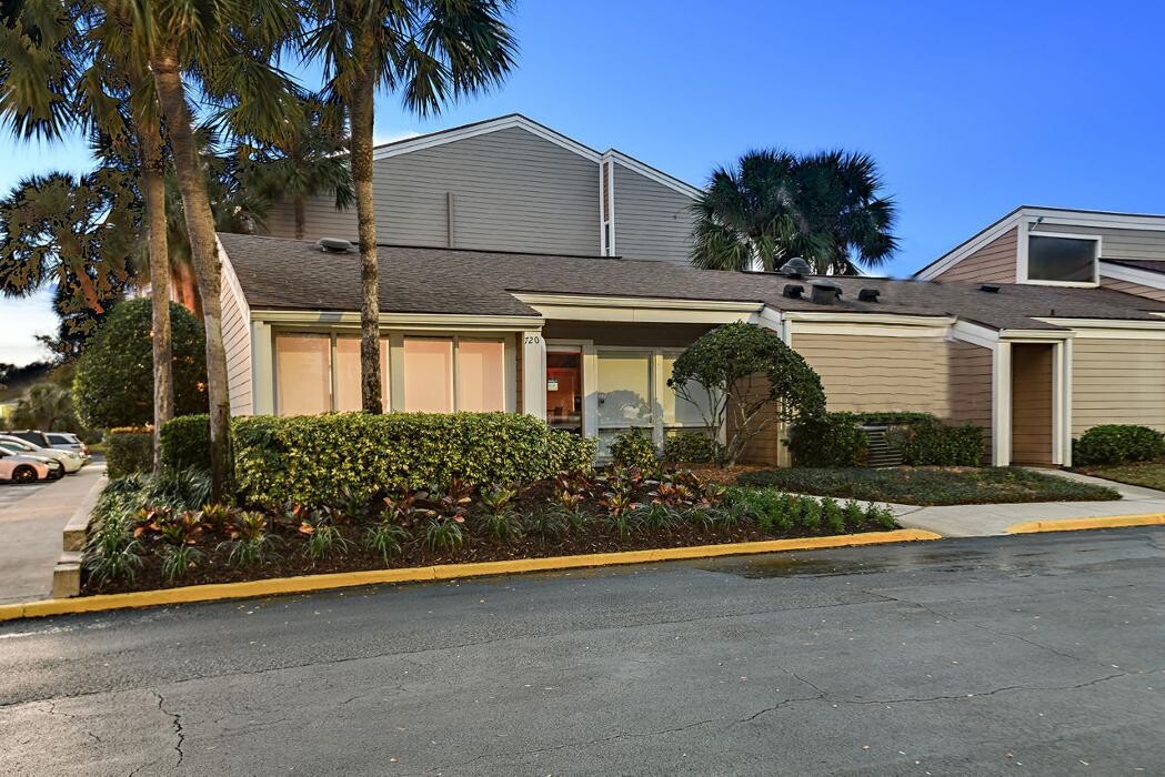 Images Woodlake Villas