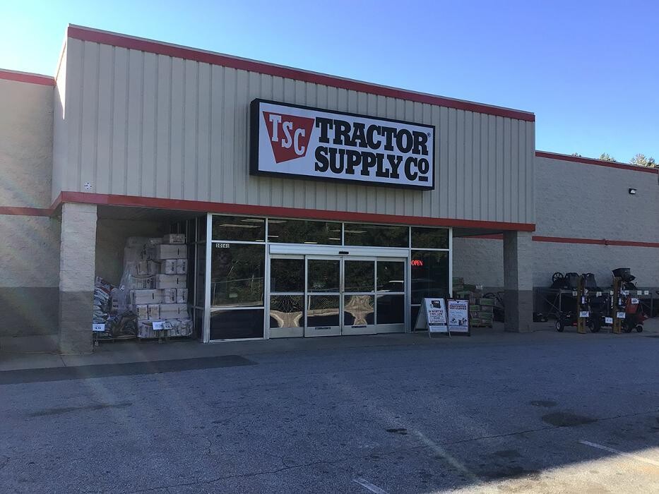 Images Tractor Supply Co.