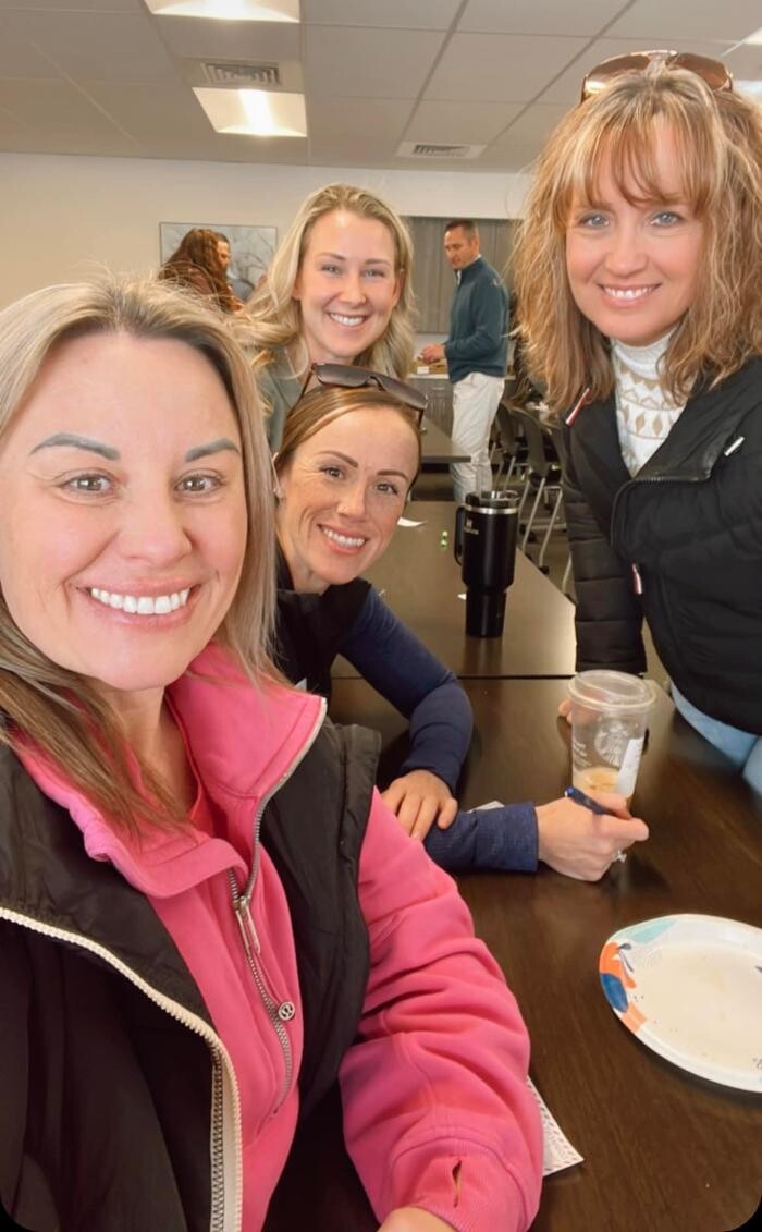 Images Peak Properties