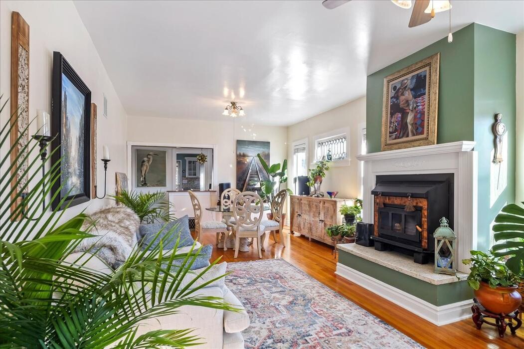 Images Peak Properties