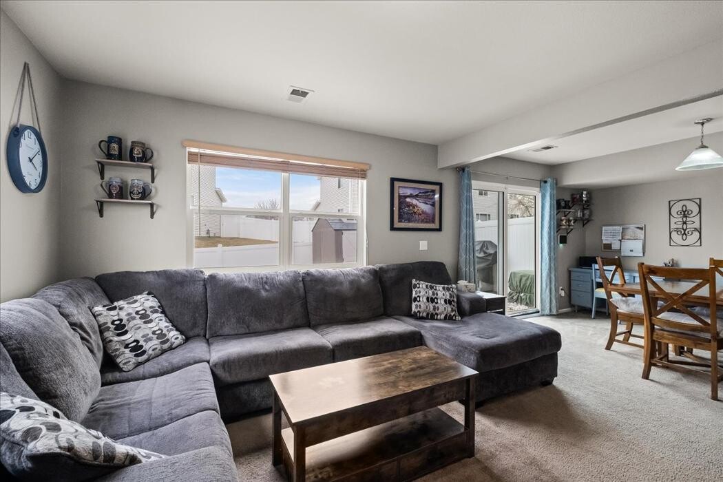 Images Peak Properties