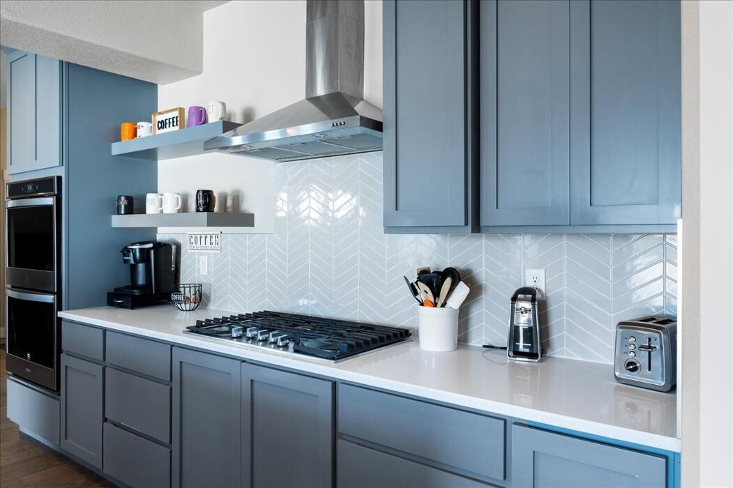 Images Peak Properties