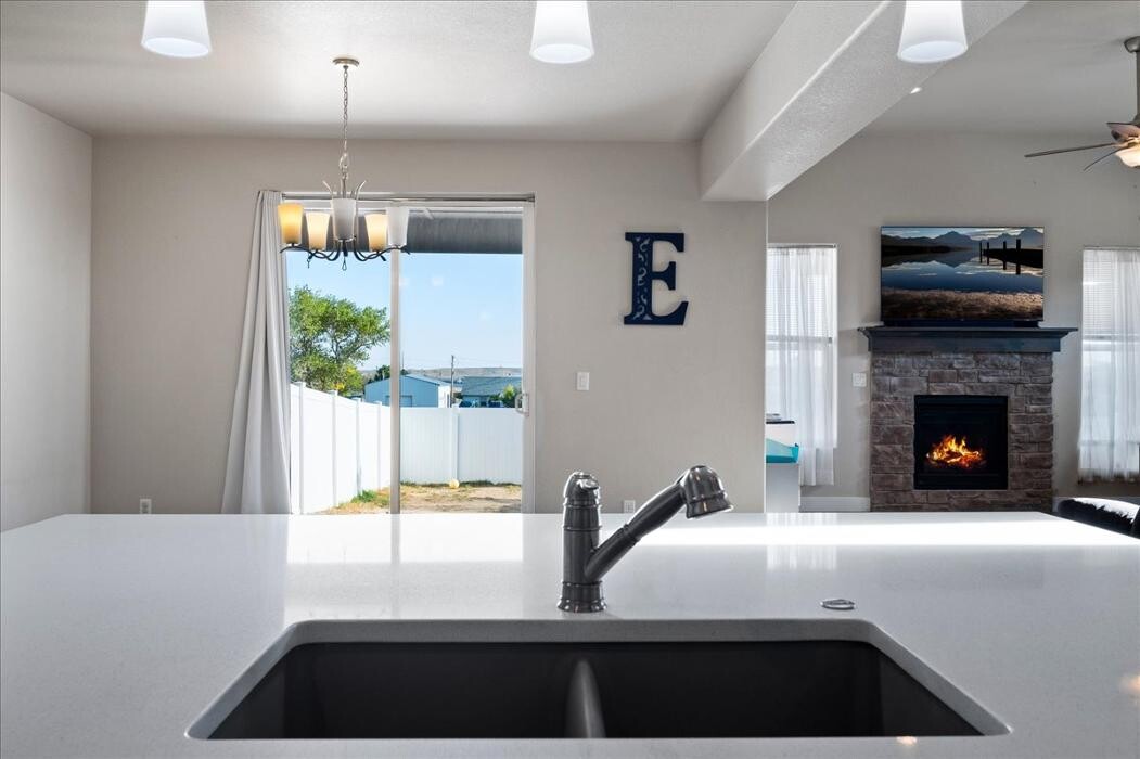 Images Peak Properties