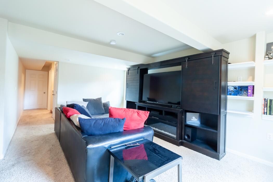 Images Peak Properties