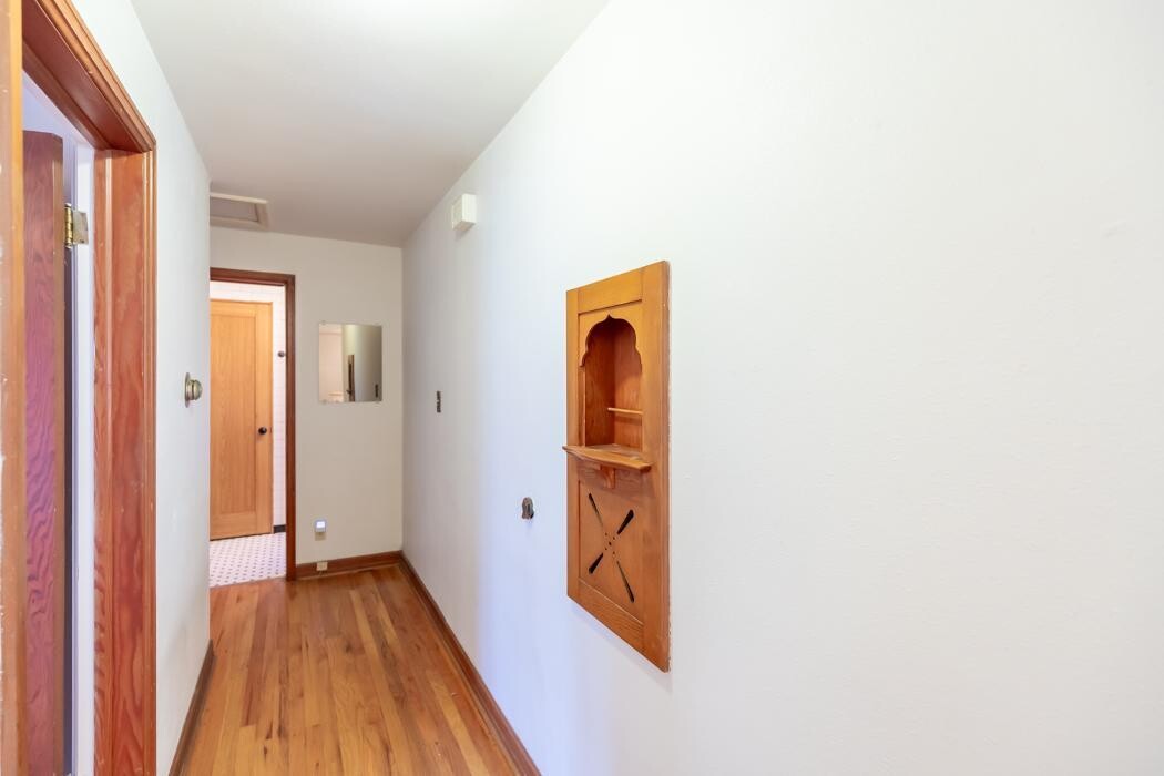 Images Peak Properties