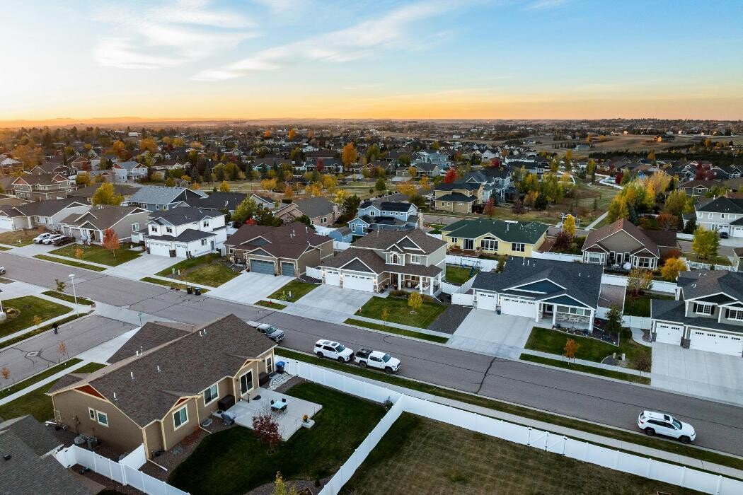 Images Peak Properties