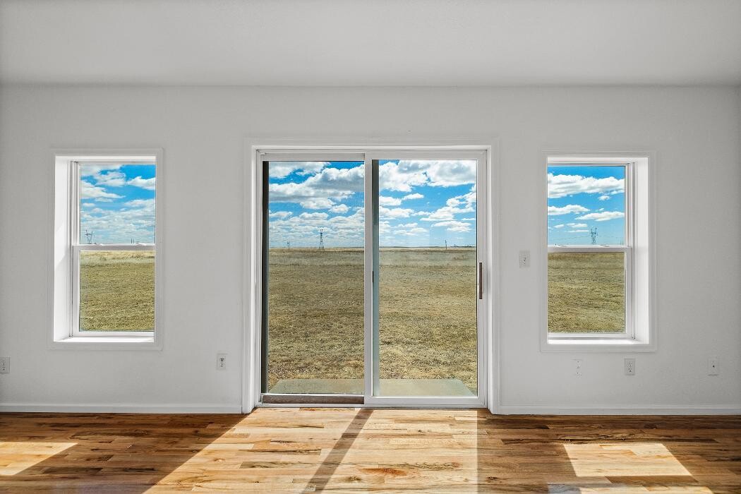 Images Peak Properties