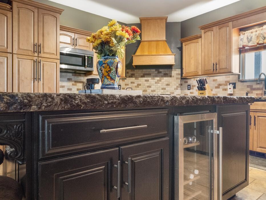 Images Peak Properties