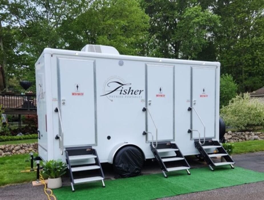 Images FISHER BUS INC