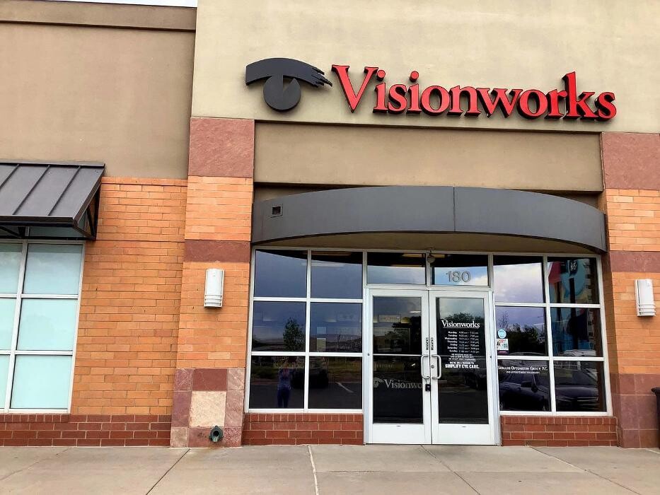 Images Visionworks Quebec Square