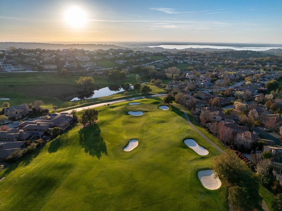 Images Serrano Country Club