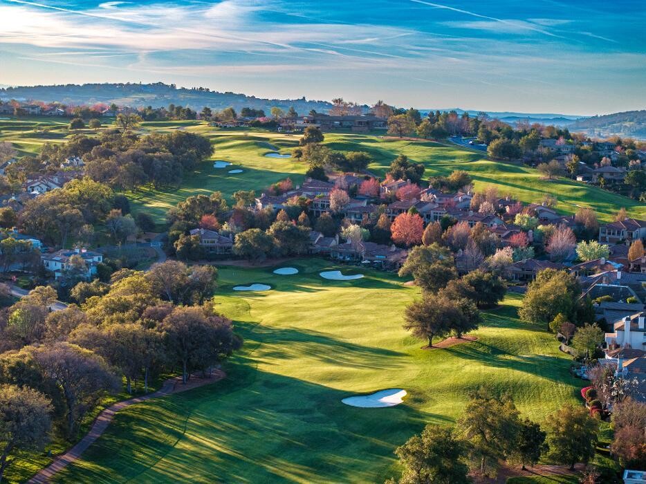 Images Serrano Country Club