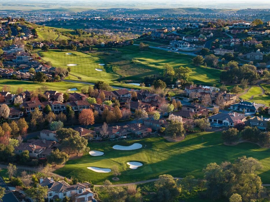 Images Serrano Country Club