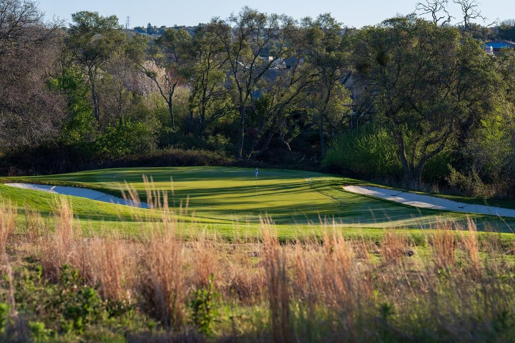 Images Serrano Country Club