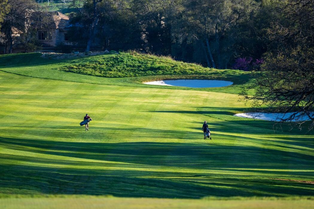 Images Serrano Country Club