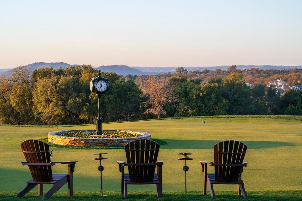 Images Serrano Country Club