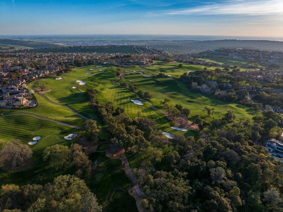 Images Serrano Country Club