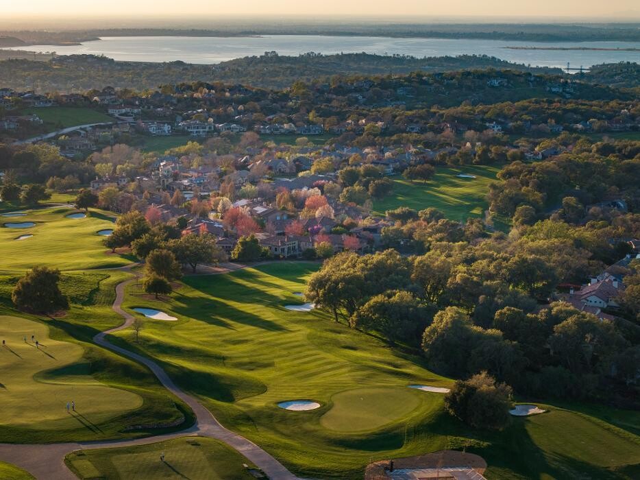 Images Serrano Country Club