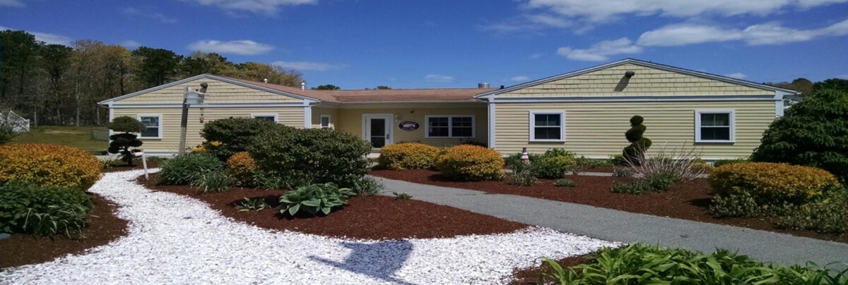 Images Mashpee Village