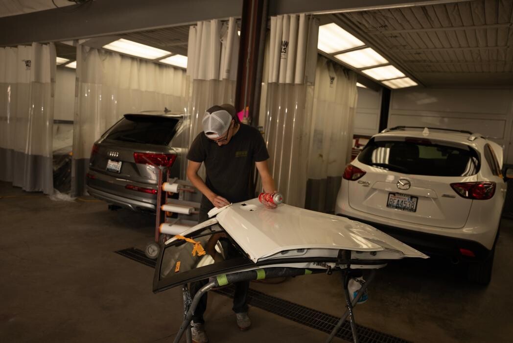 Images Trew Auto Body - Bremerton