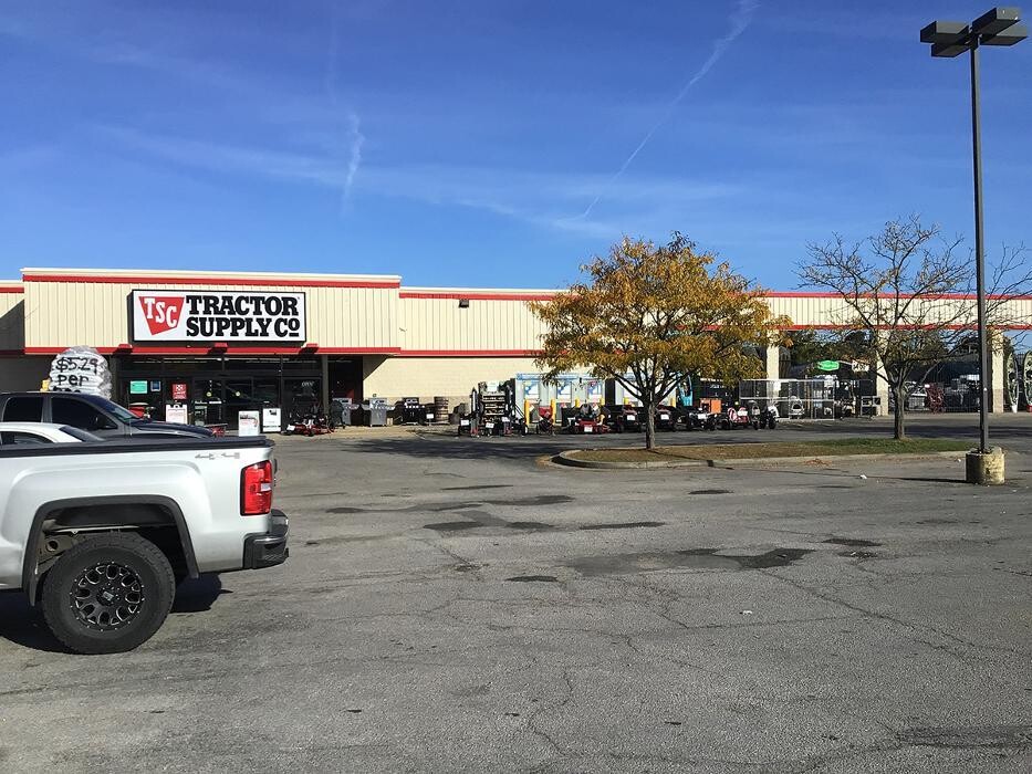 Images Tractor Supply Co.