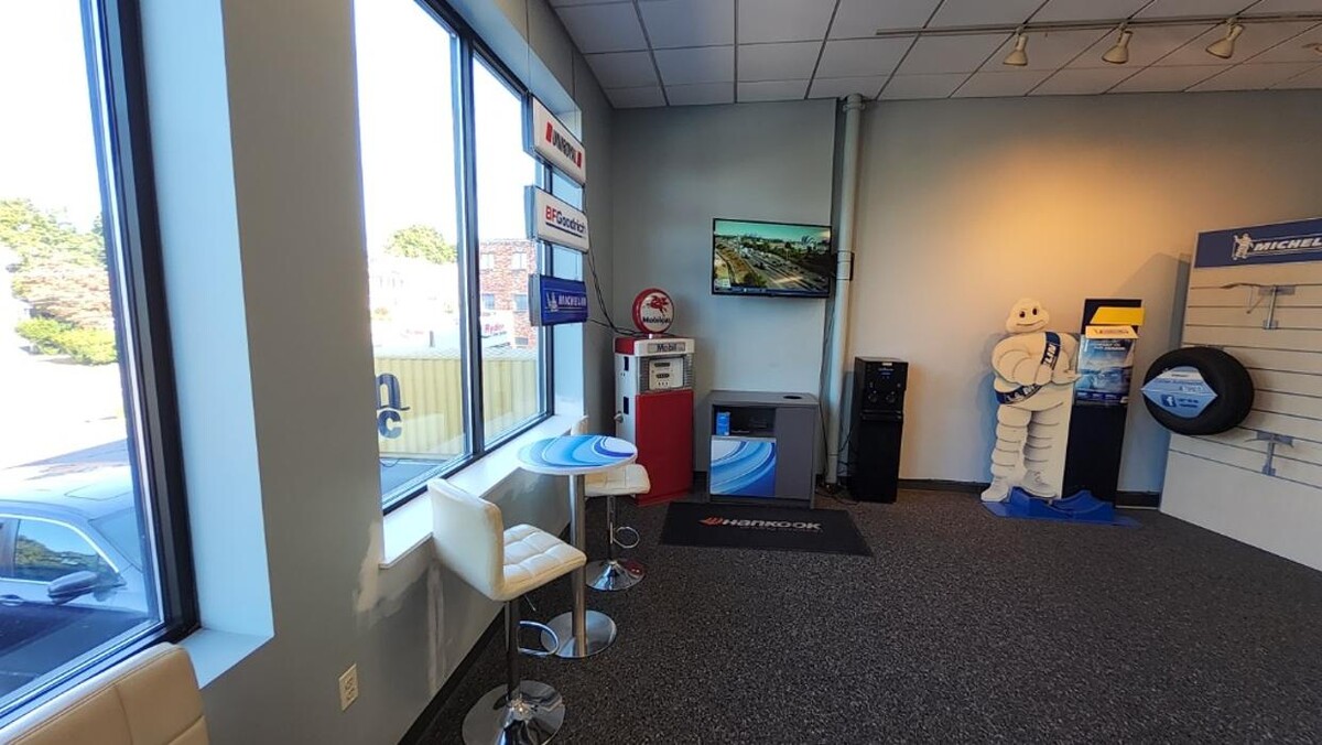 Images Center Automotive & Tires