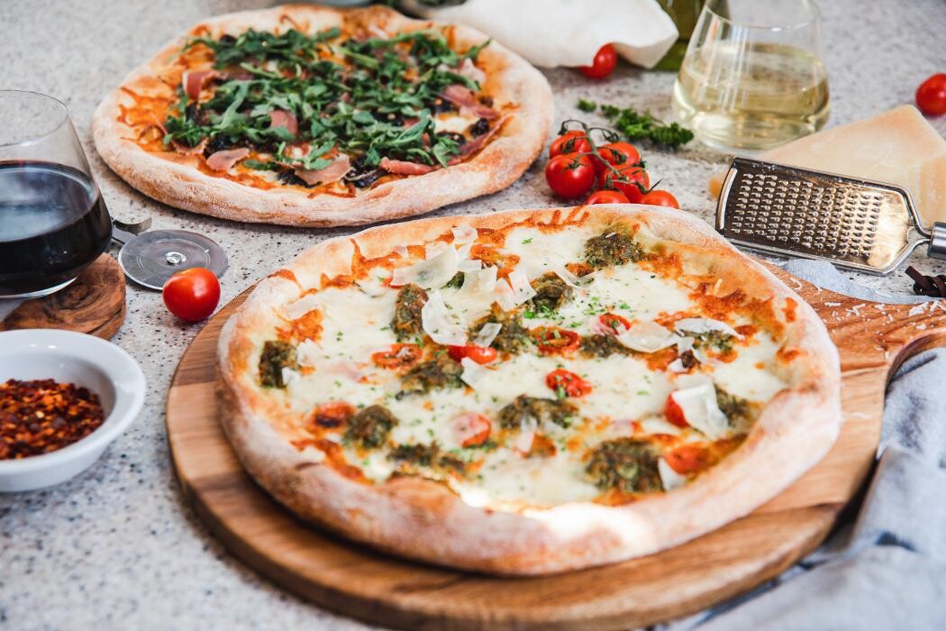 Images Sauce Pizza & Wine