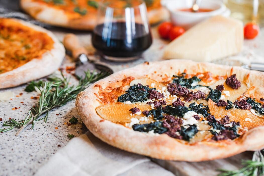 Images Sauce Pizza & Wine