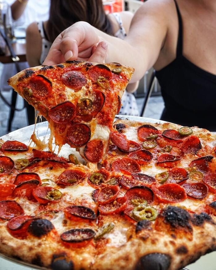 Images Sauce Pizza & Wine