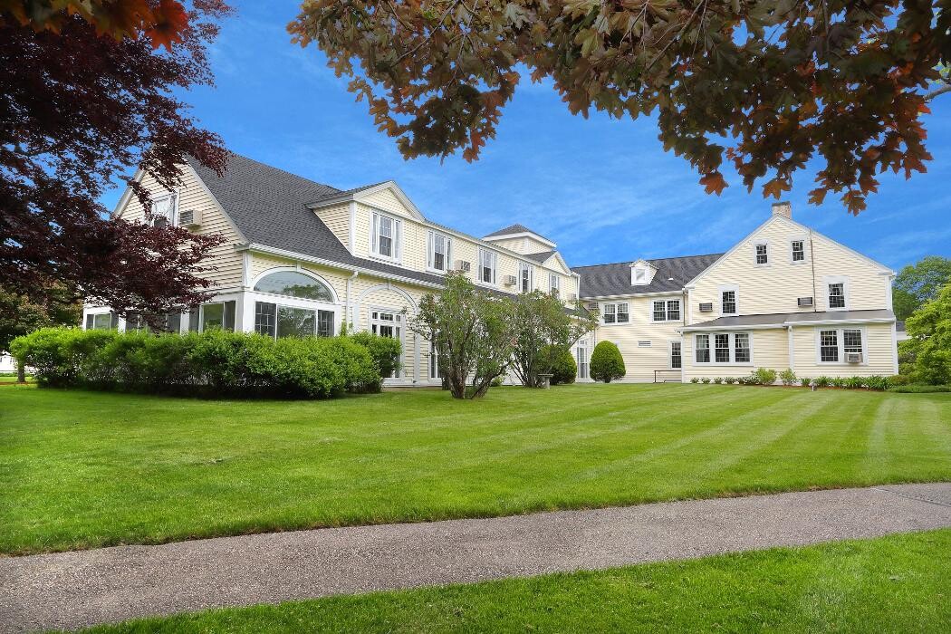 Images Pond Home