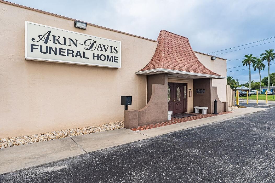 Images Akin Davis Funeral Home