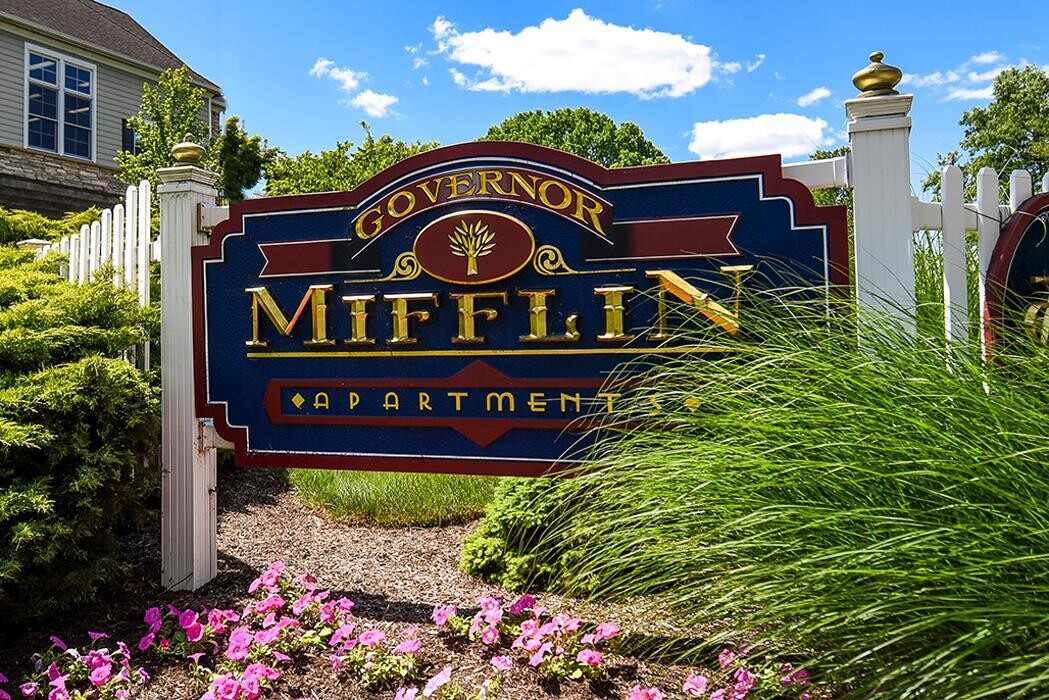 Images Governor Mifflin Apartments